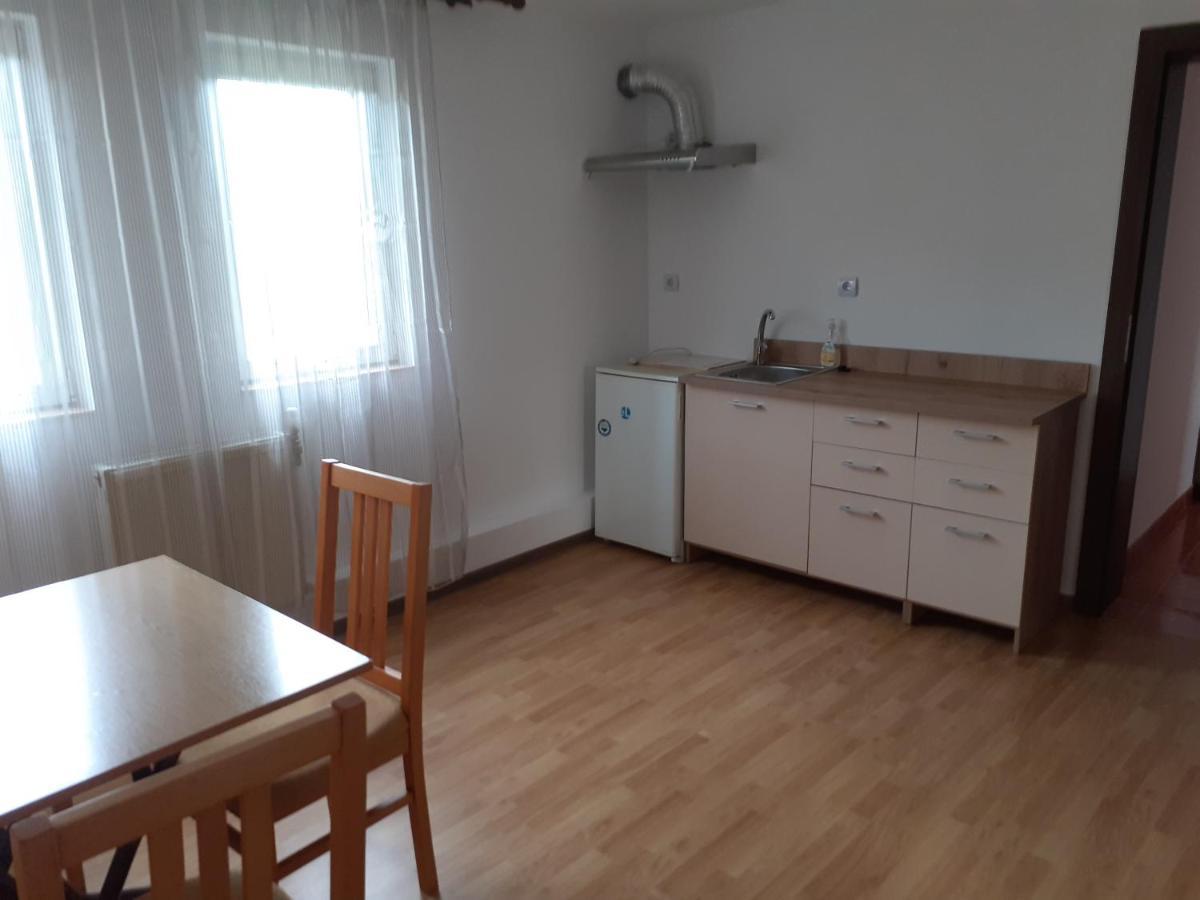 Casa Cionca Pension Gilău Buitenkant foto